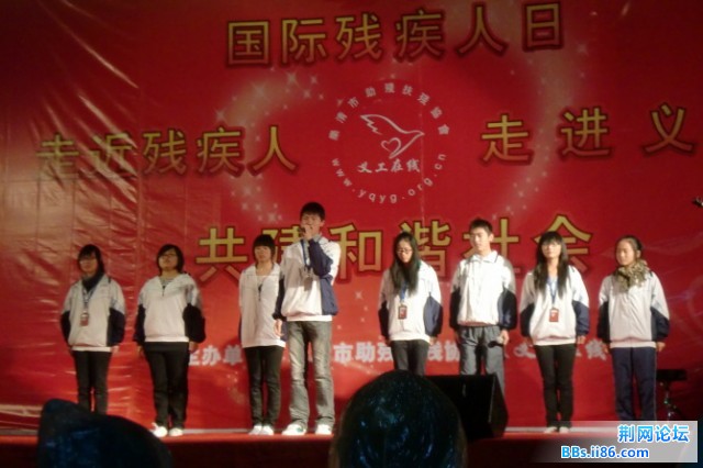 诗歌朗诵.jpg