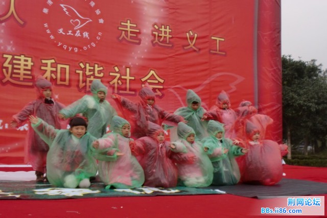 雨中排练.jpg