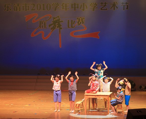 24BI0E0381.JPG