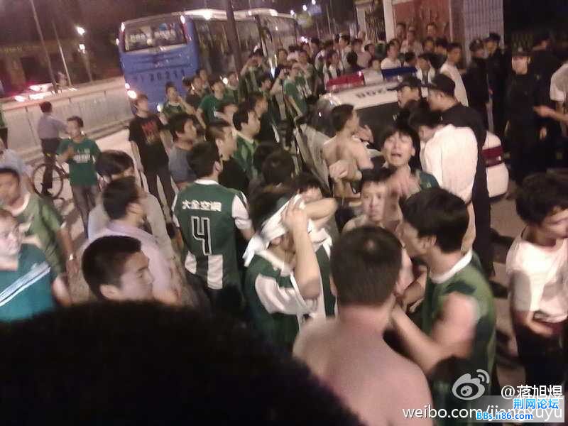 微博桌面_4096091483l.jpg