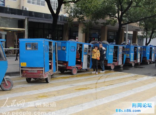 QQ截图20121210121957.jpg
