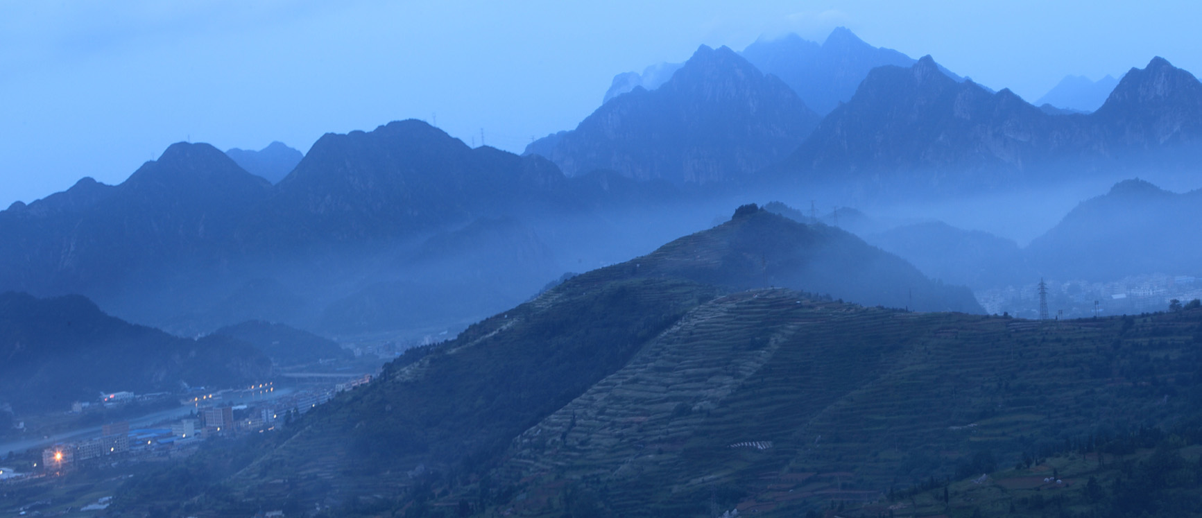 BI0E3115-16大荆水张大桥-炮台山-乌岩头全景图.JPG