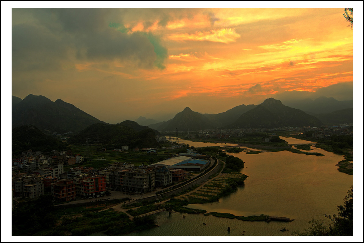 BI0E5537-38HDR.JPG
