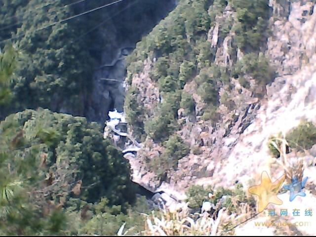 IMG0204A.jpg