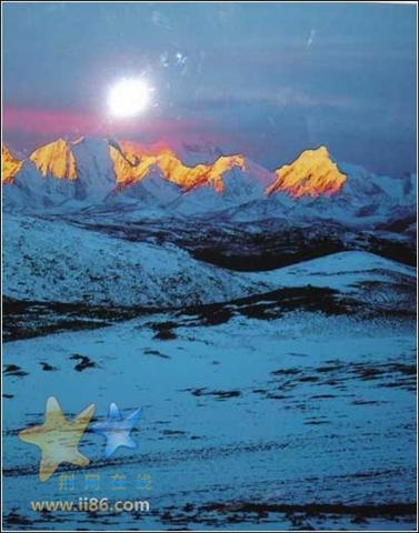 贡嘎山