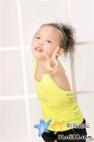 够妩媚吧！