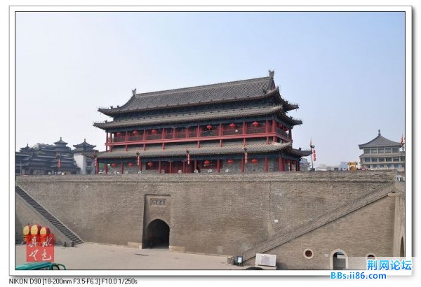 次日下午去了西安鼓楼,就连要鼓楼的时间也只有20分钟.