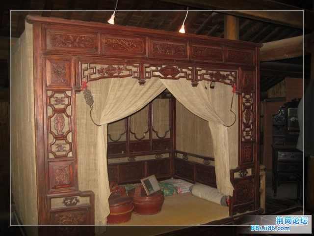 照片 192－西溪人家老床.jpg