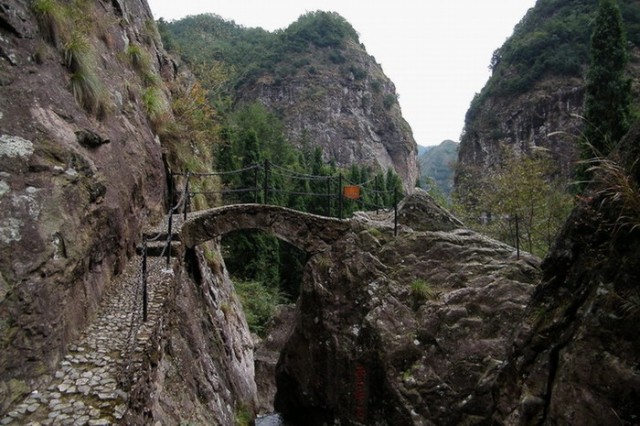 DSCF4958雁湖景区.云屏石.JPG
