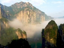 春天里的灵峰